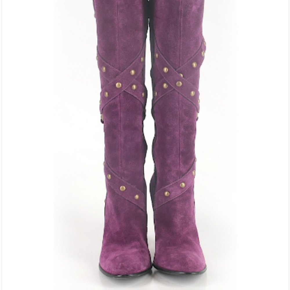 Soft Purple Suede and Rivet high heeled Carlos Santana boots, size 8.5